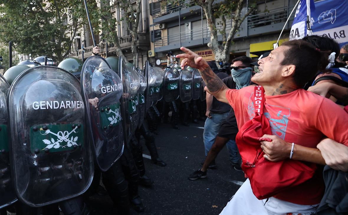 :Agustin Marcarian / Reuters qhiqhhiqtdiqtkrkm
